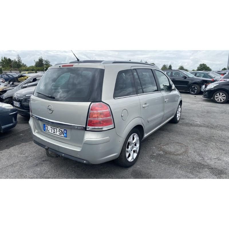 Verin de coffre OPEL ZAFIRA B Photo n°16