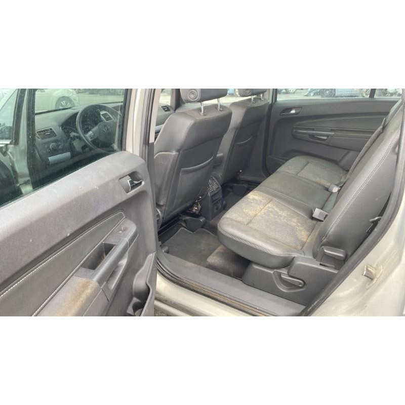 Verin de coffre OPEL ZAFIRA B Photo n°20