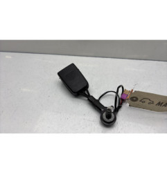 Attache ceinture arriere gauche OPEL MERIVA B