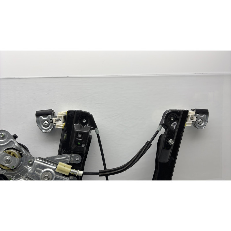 Leve vitre electrique avant droit OPEL MERIVA B Photo n°3