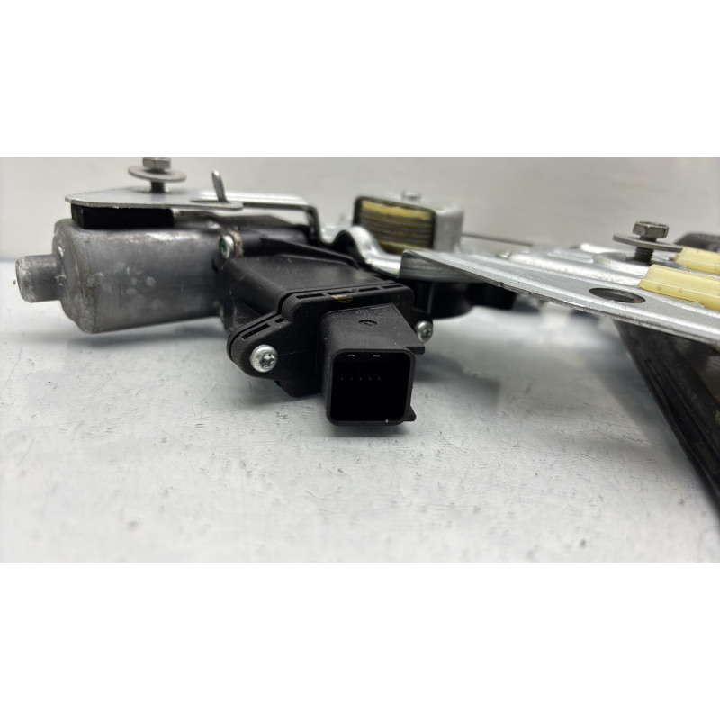Leve vitre electrique avant droit OPEL MERIVA B Photo n°5