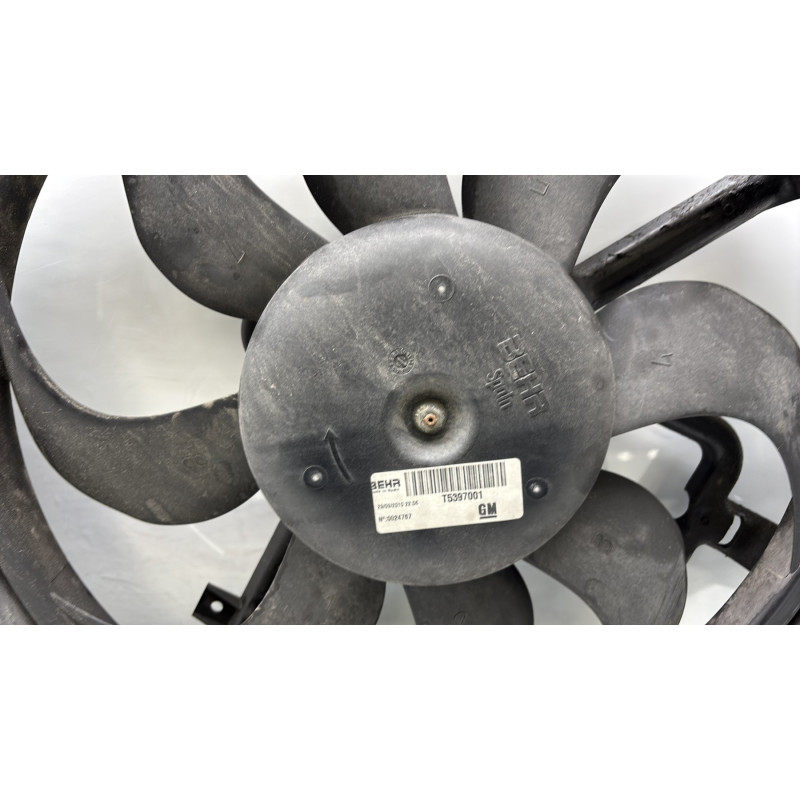 Moto ventilateur radiateur OPEL MERIVA B Photo n°9