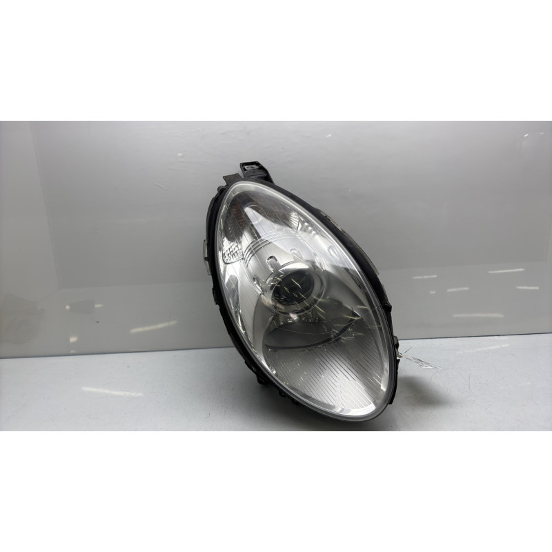 Optique avant principal droit (feux)(phare) MERCEDES CLASSE R 251 Photo n°1