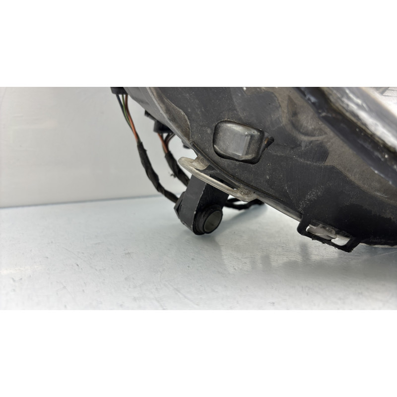 Optique avant principal droit (feux)(phare) MERCEDES CLASSE R 251 Photo n°4
