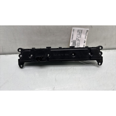 Bouton de warning MERCEDES CLASSE R 251