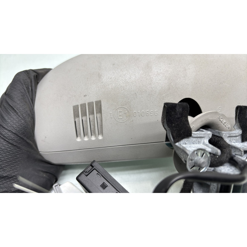 Retroviseur interieur MERCEDES CLASSE R 251 Photo n°4
