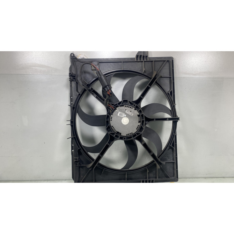 Moto ventilateur radiateur MERCEDES CLASSE R 251 Photo n°1