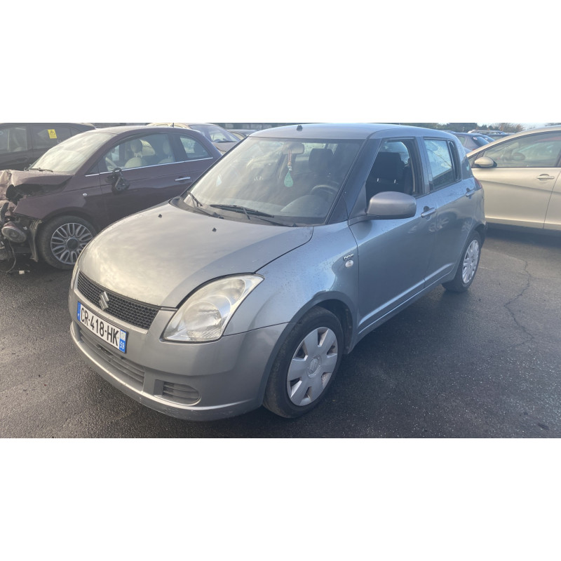 Charniere de capot SUZUKI SWIFT 3 Photo n°4