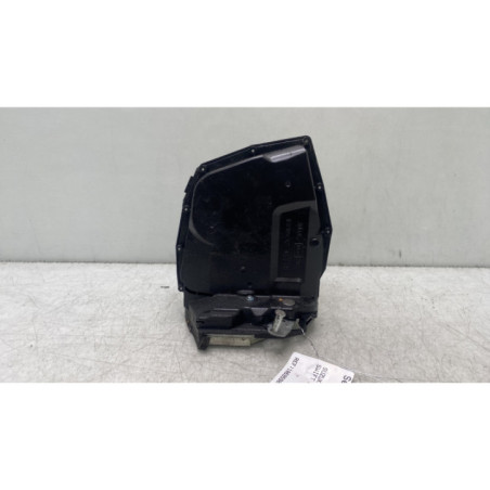 Serrure arriere droit SUZUKI SWIFT 3 Photo n°1