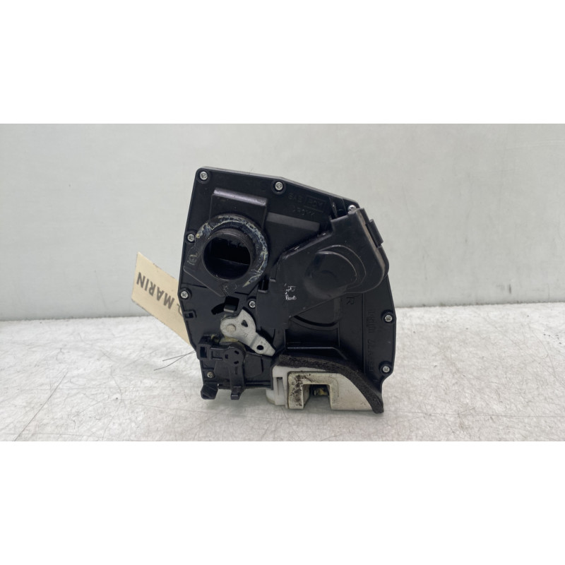 Serrure arriere droit SUZUKI SWIFT 3 Photo n°3