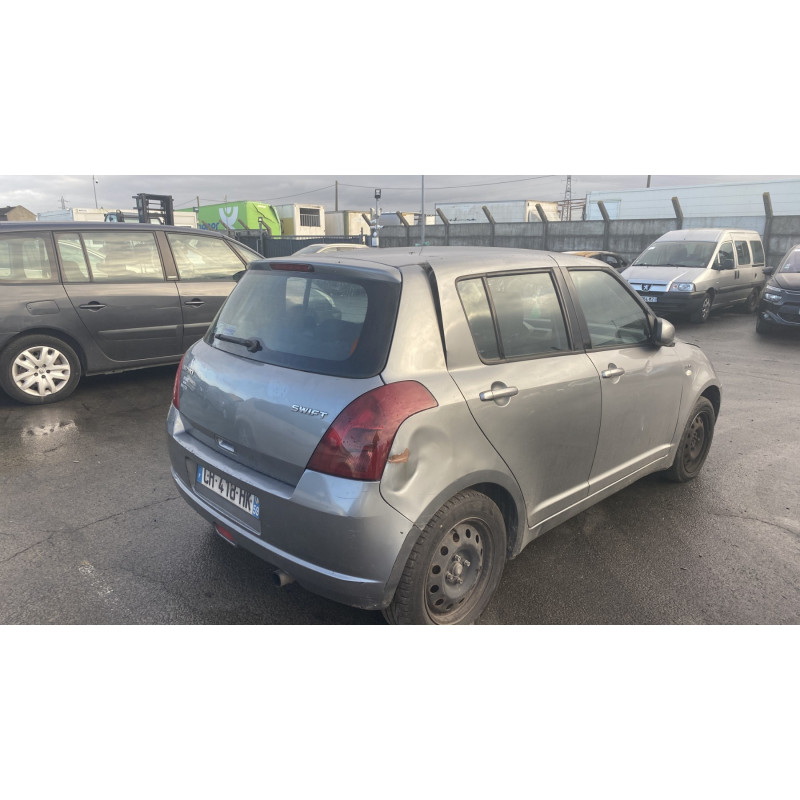 Serrure arriere droit SUZUKI SWIFT 3 Photo n°7