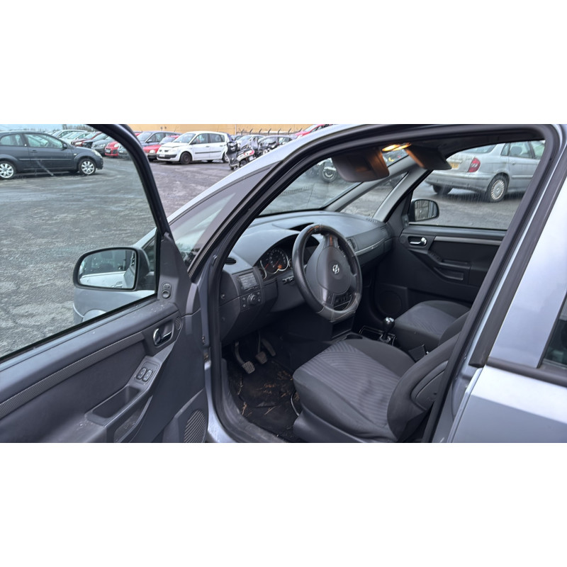 Porte arriere gauche OPEL MERIVA A Photo n°15