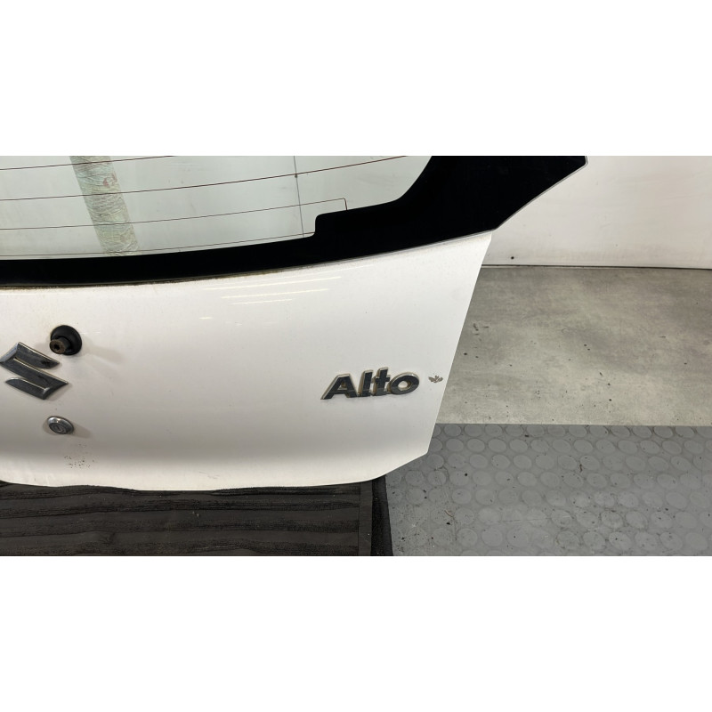 Malle/Hayon arriere SUZUKI ALTO 3 Photo n°8