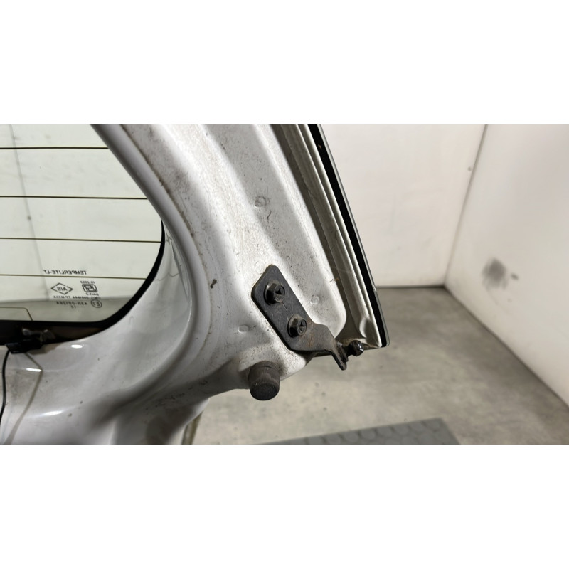 Malle/Hayon arriere SUZUKI ALTO 3 Photo n°11