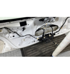 Malle/Hayon arriere PEUGEOT 208 1