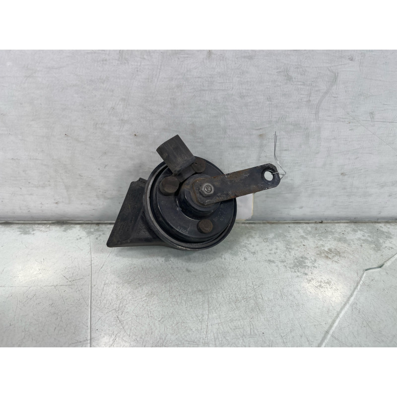 Avertisseur/Klaxon VOLKSWAGEN POLO 4 Photo n°3
