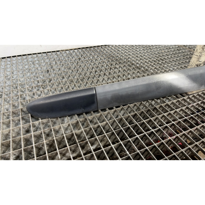 Baguette de porte avant gauche RENAULT CLIO 2 CAMPUS Photo n°2