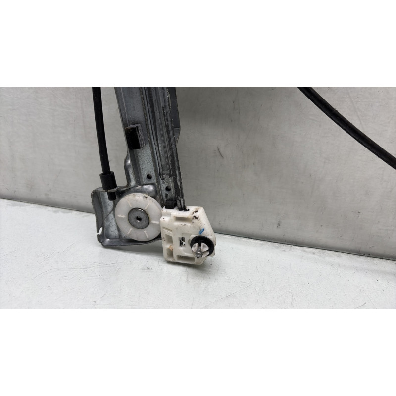 Leve vitre electrique avant droit RENAULT KANGOO 2 Photo n°6