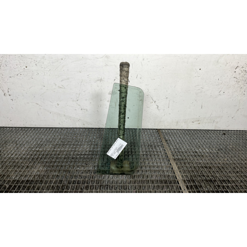 Custode arriere droit (porte) RENAULT GRAND MODUS Photo n°4