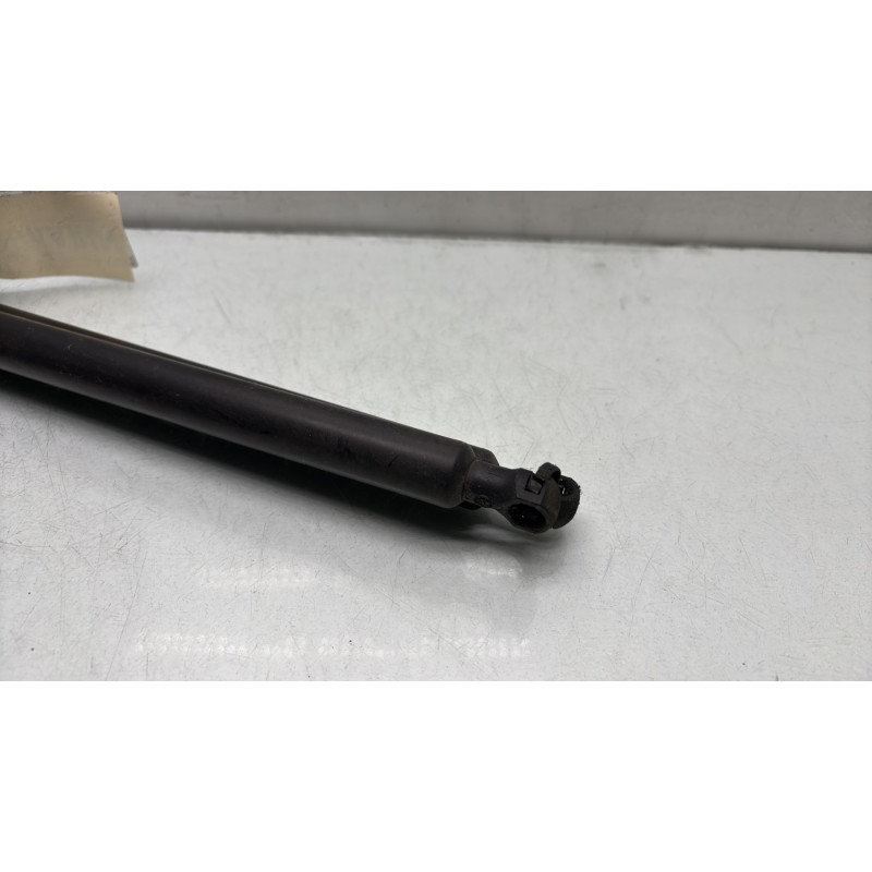 Verin de coffre RENAULT GRAND MODUS Photo n°3