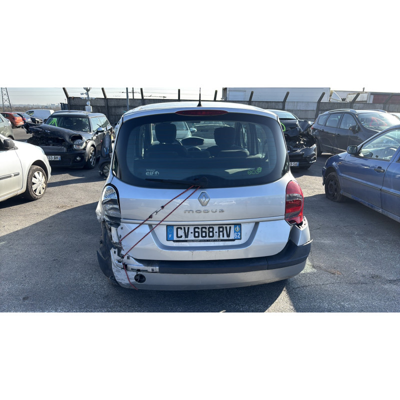 Verin de coffre RENAULT GRAND MODUS Photo n°9