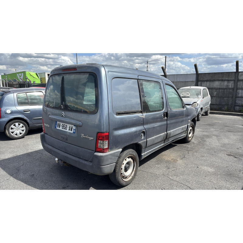 Pare choc arriere PEUGEOT PARTNER 1 Photo n°10