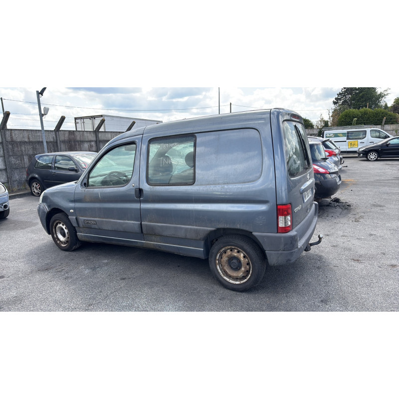 Pare choc arriere PEUGEOT PARTNER 1 Photo n°14