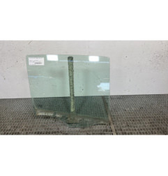 Vitre arriere droit RENAULT CLIO 3 Photo n°1