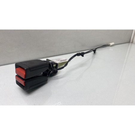 Attache ceinture arriere centrale PEUGEOT 508 1 SW Photo n°1
