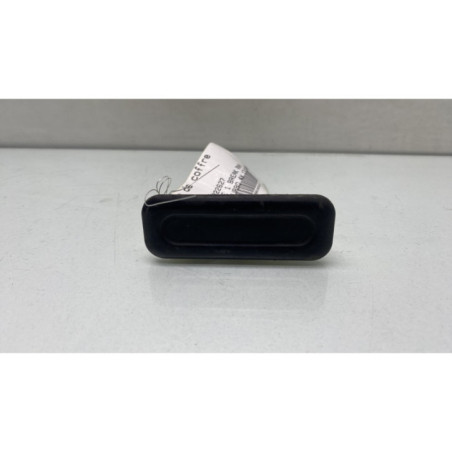 Bouton de coffre PEUGEOT 508 1 SW Photo n°1