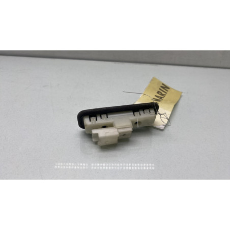 Bouton de coffre PEUGEOT 508 1 SW