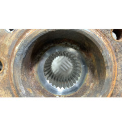 Pivot de moyeu avant droit PEUGEOT 508 1 SW