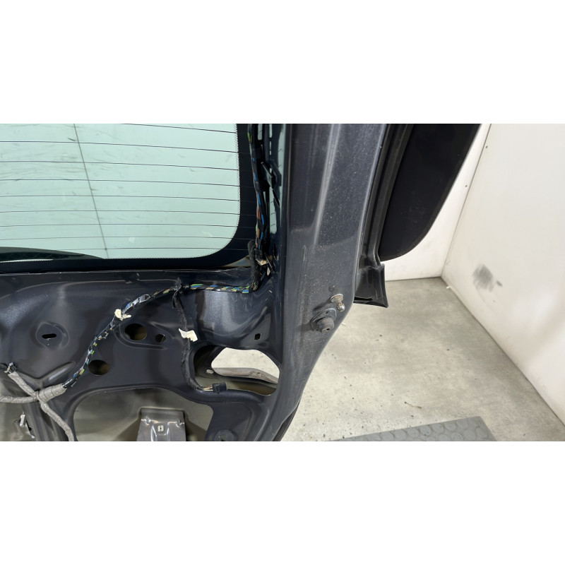 Malle/Hayon arriere OPEL MERIVA B Photo n°8