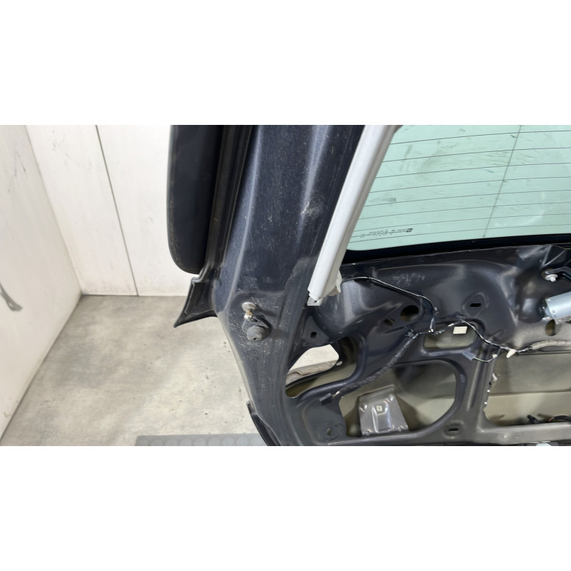 Malle/Hayon arriere OPEL MERIVA B Photo n°9