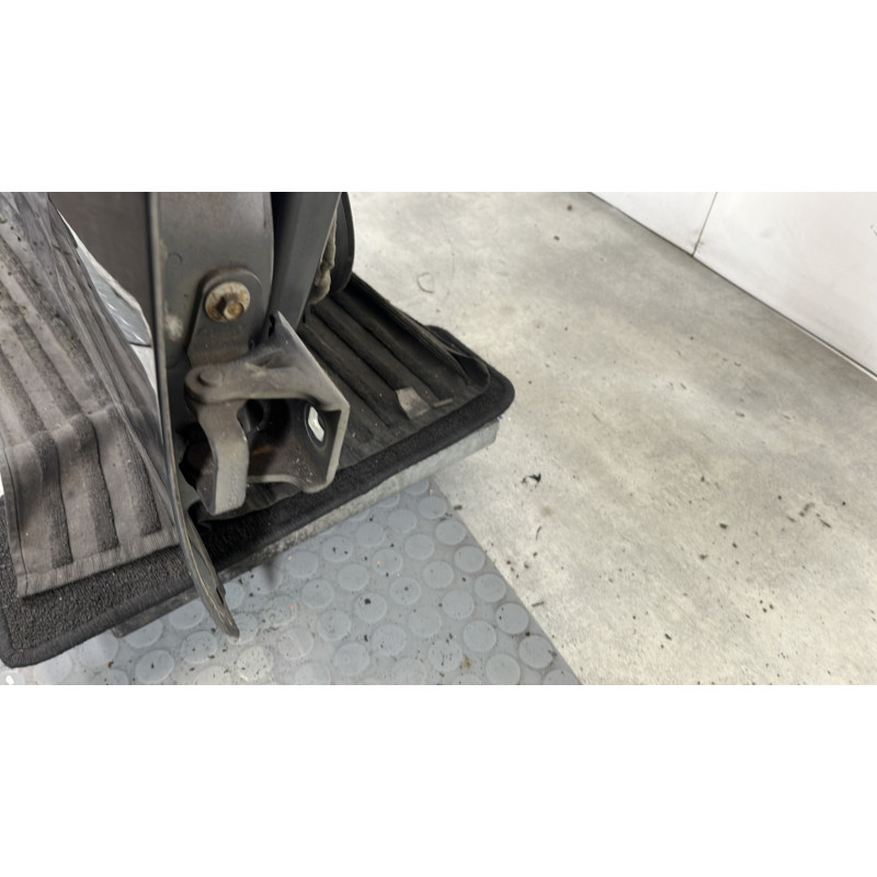 Porte avant droit OPEL MERIVA B Photo n°6