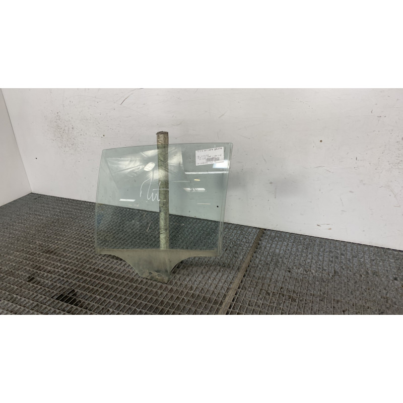 Vitre arriere gauche BMW SERIE 1 F20 Photo n°3