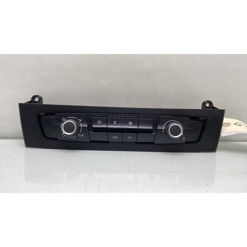 Commande chauffage BMW SERIE 1 F20 Photo n°1