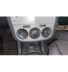 Pare boue arriere gauche OPEL CORSA D