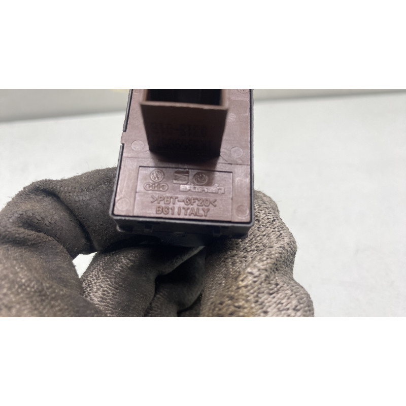 Interrupteur de leve vitre avant gauche SEAT LEON 2 Photo n°4