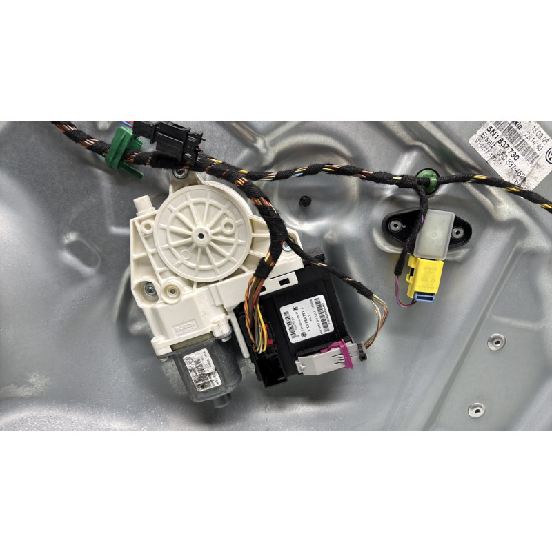 Leve vitre electrique avant droit VOLKSWAGEN TIGUAN 1 Photo n°2