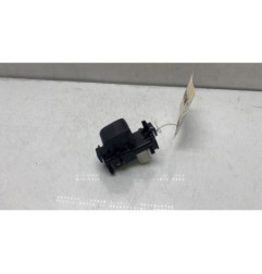 Interrupteur de leve vitre avant droit TOYOTA YARIS 3
