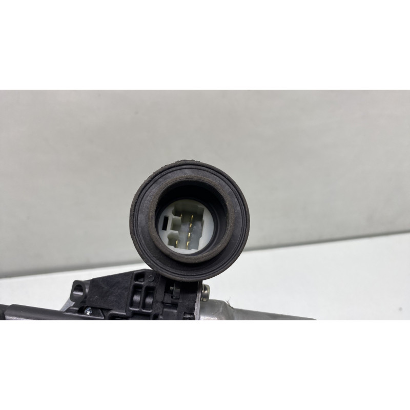 Leve vitre electrique arriere gauche TOYOTA YARIS 3 Photo n°3