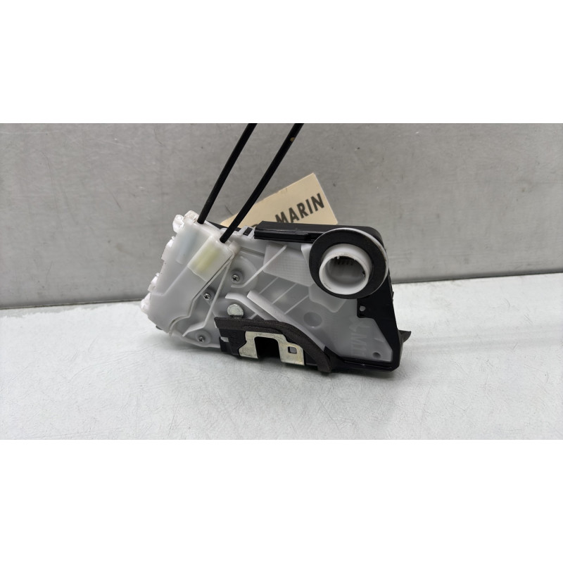 Serrure avant droit TOYOTA YARIS 3 Photo n°4