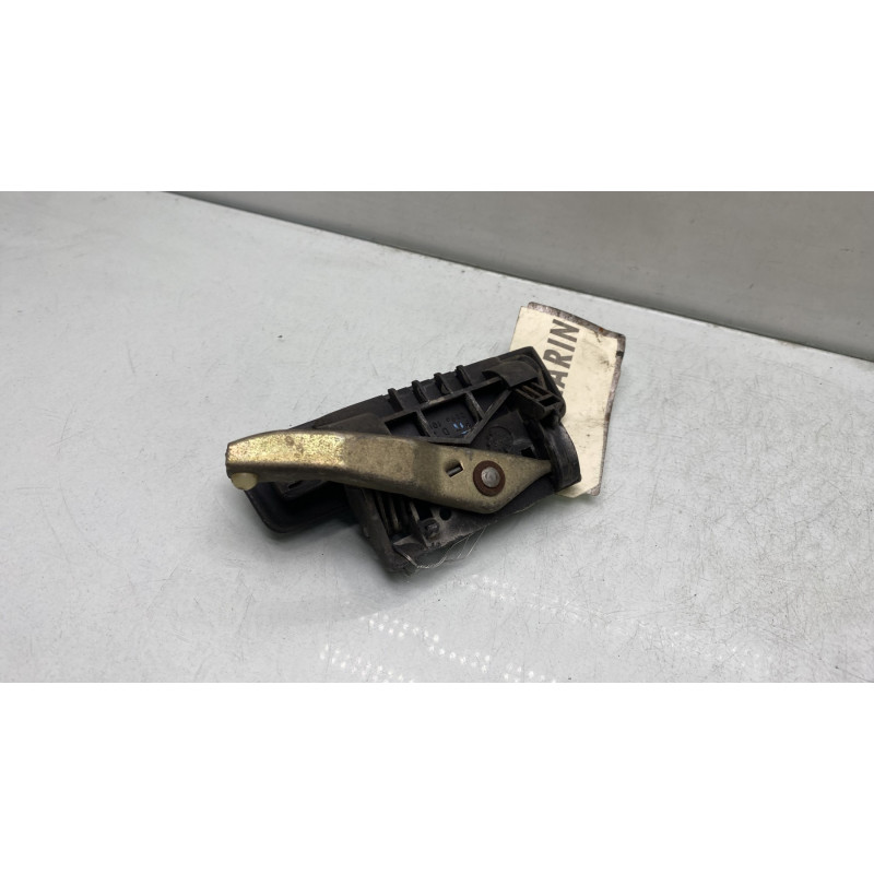 Poignee porte arriere droit PEUGEOT 205 Photo n°3