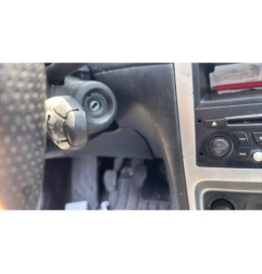 Fermeture de capot PEUGEOT 307