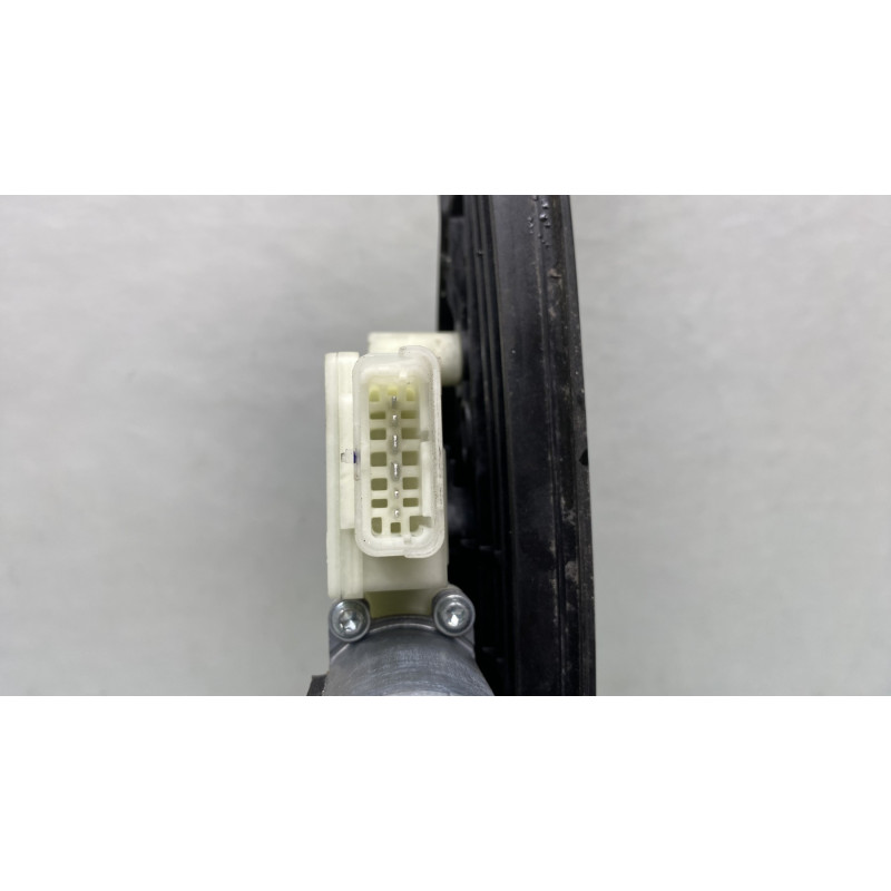 Leve vitre electrique avant gauche RENAULT CLIO 5 Photo n°4
