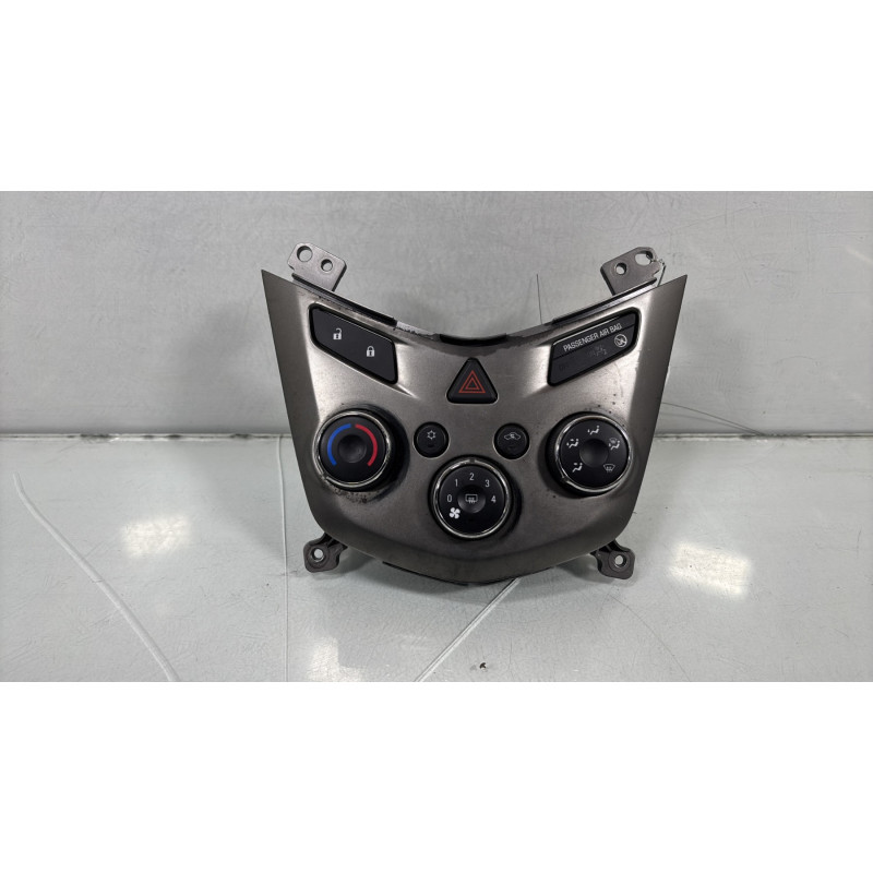 Commande chauffage CHEVROLET AVEO 2 Photo n°1