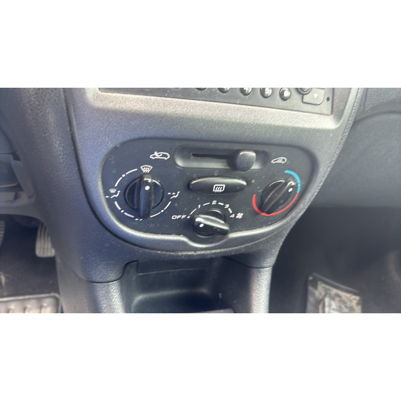 Verin de coffre PEUGEOT 206 Photo n°19