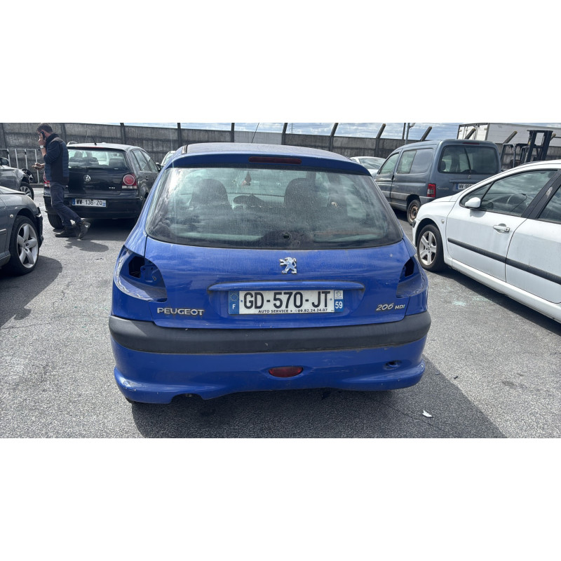 Bouton de coffre PEUGEOT 206 Photo n°8