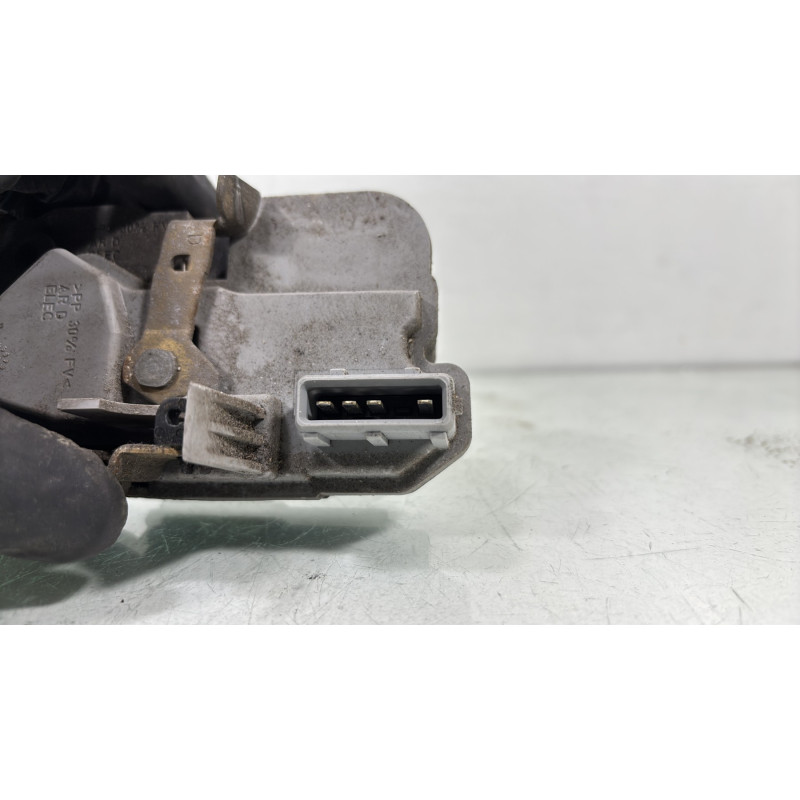 Serrure arriere droit PEUGEOT 206 Photo n°4